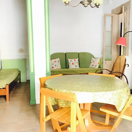Aiguaneu Es Portal Apartment *